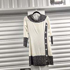 Ying Cai Lightweight sweater dress absolutely beautiful
